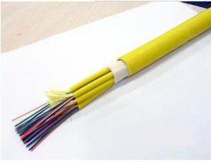 FRP защищало кабель падения кабеля оптического волокна FTTH легкий для того чтобы заглохнуть кабель inddor